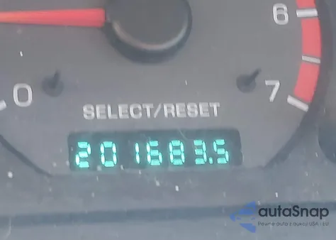 2000 Ford Mustang z USA, uszkodzony, nr VIN 1FAFP4047YF132848